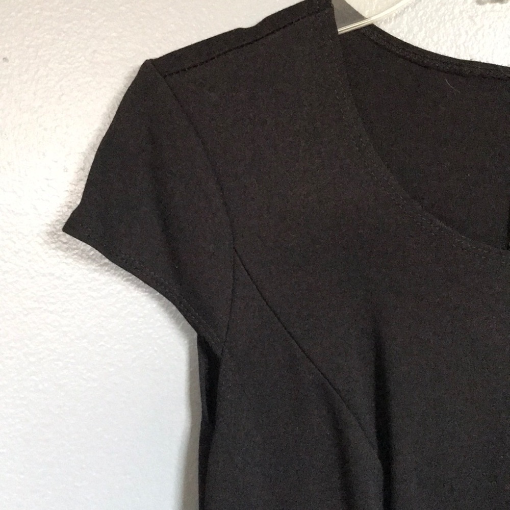 Black Dress - Picture 3 of 8